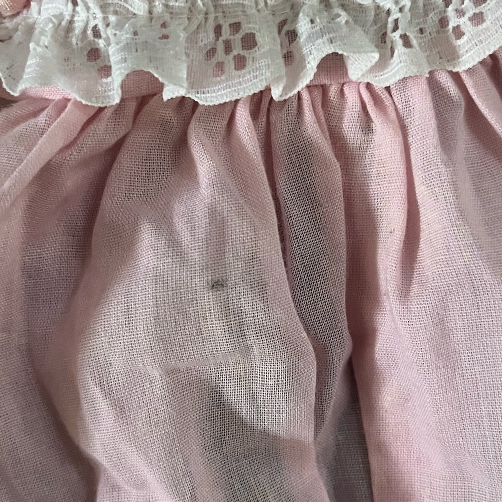 Lot of vintage 70s/80s doll clothes. Probably not haunted. - Picture 6 of 7